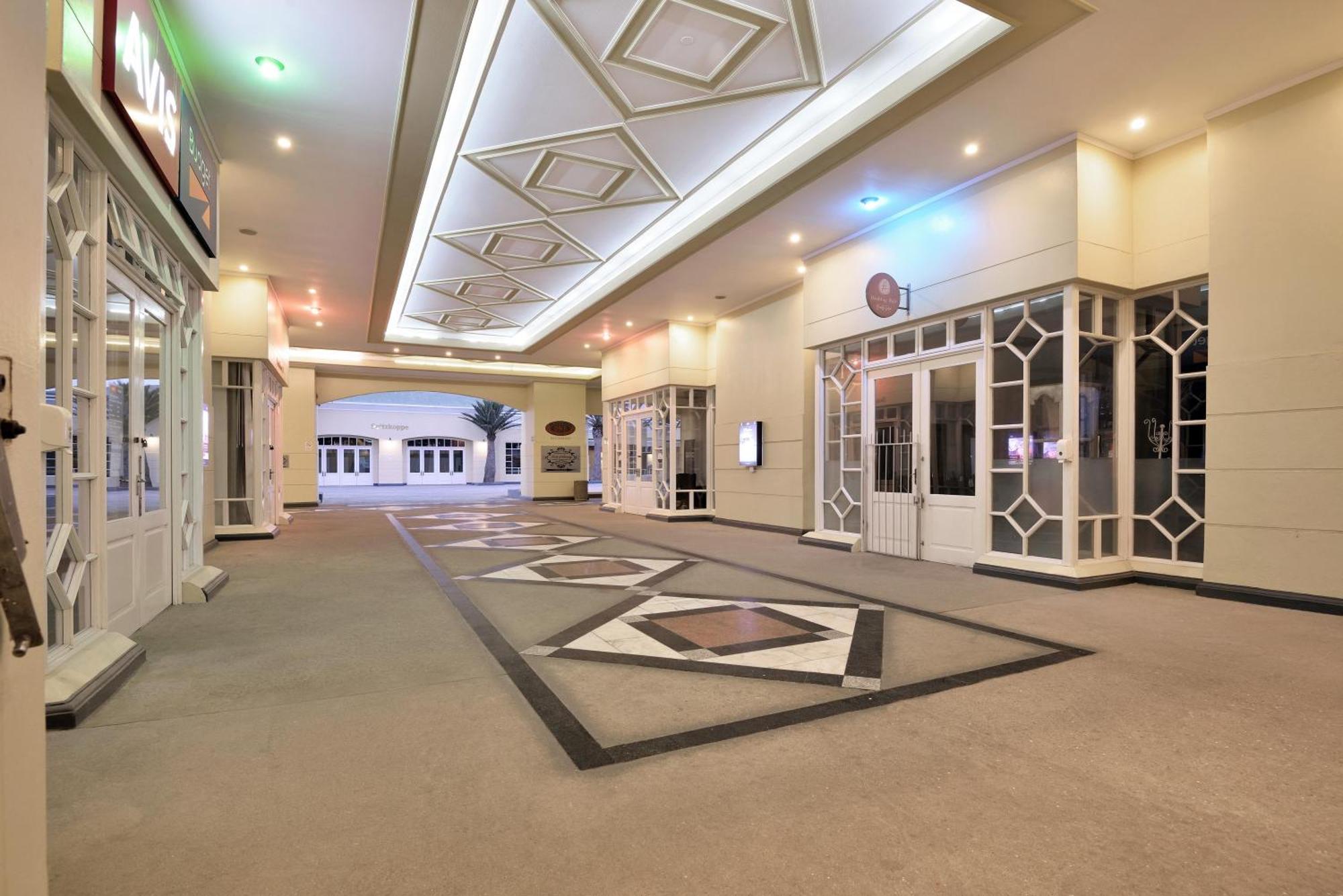 Swakopmund Hotel & Entertainment Centre Bagian luar foto