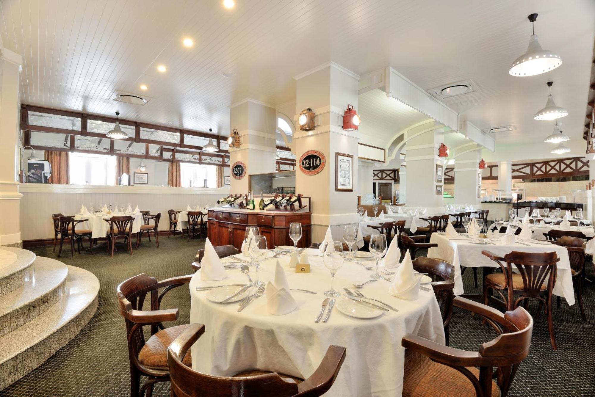 Swakopmund Hotel & Entertainment Centre Bagian luar foto