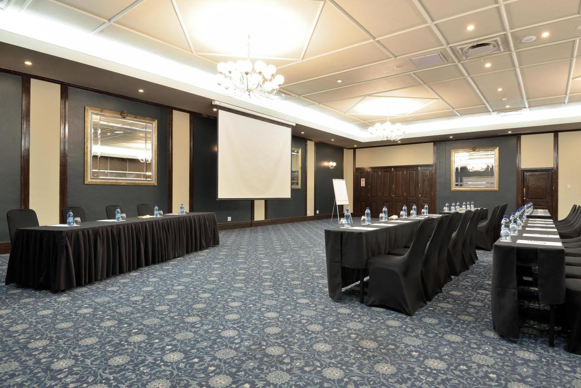 Swakopmund Hotel & Entertainment Centre Bagian luar foto